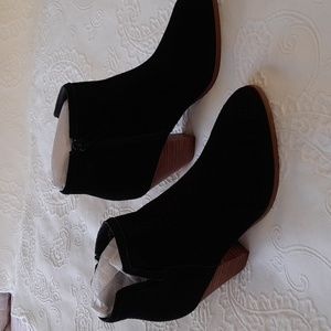 Violet & Red black suede booties  7.5